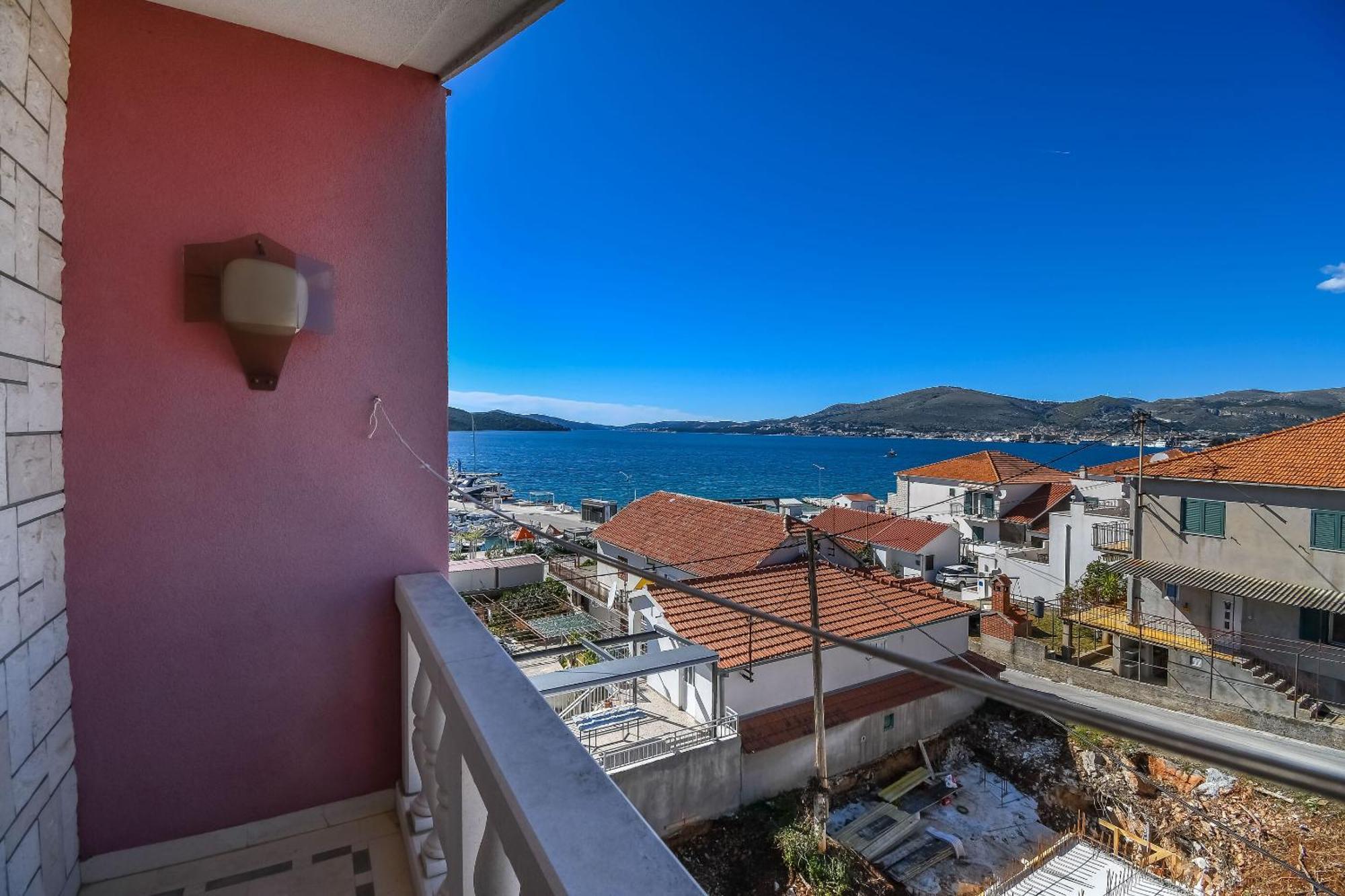 Apartments Anna トロギール エクステリア 写真